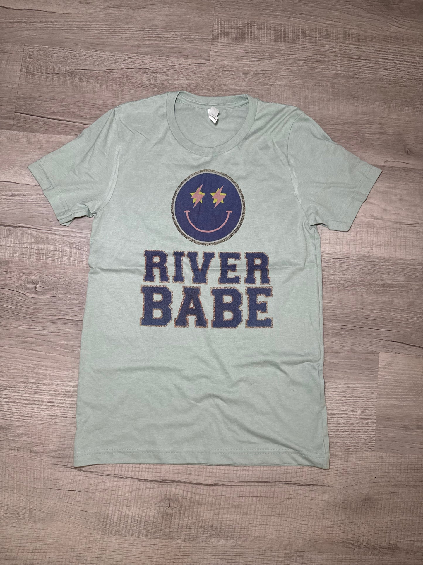 River Babe Smiley Tee