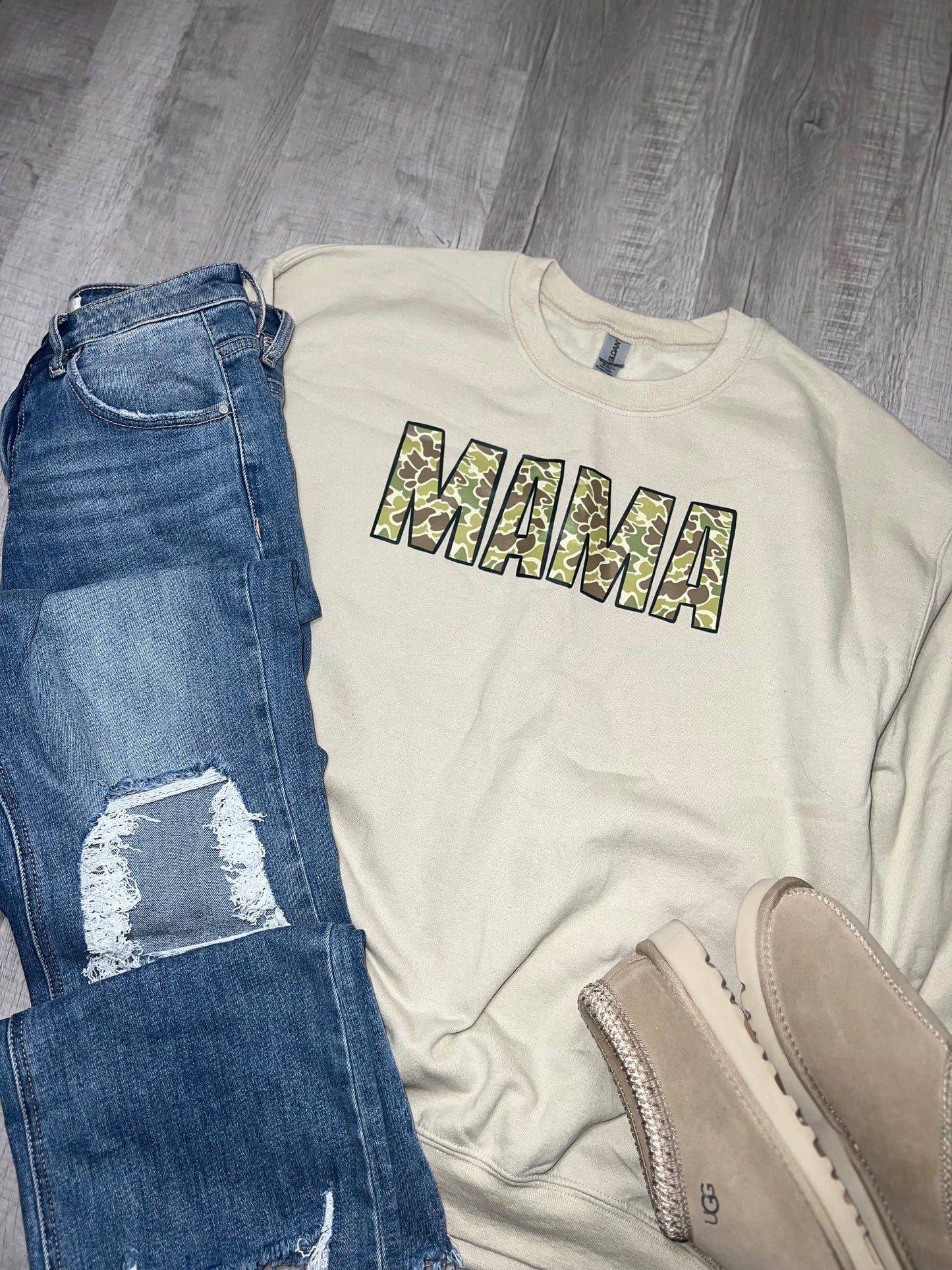 Old school Camo Mama Crewneck Sweatshirt