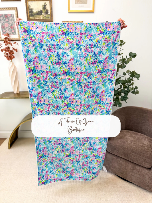 PREORDER Quick Dry Towel in Country Club Bloom