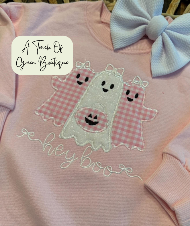 Kids Custom Name Gingham Ghost T-shirt/Crewneck