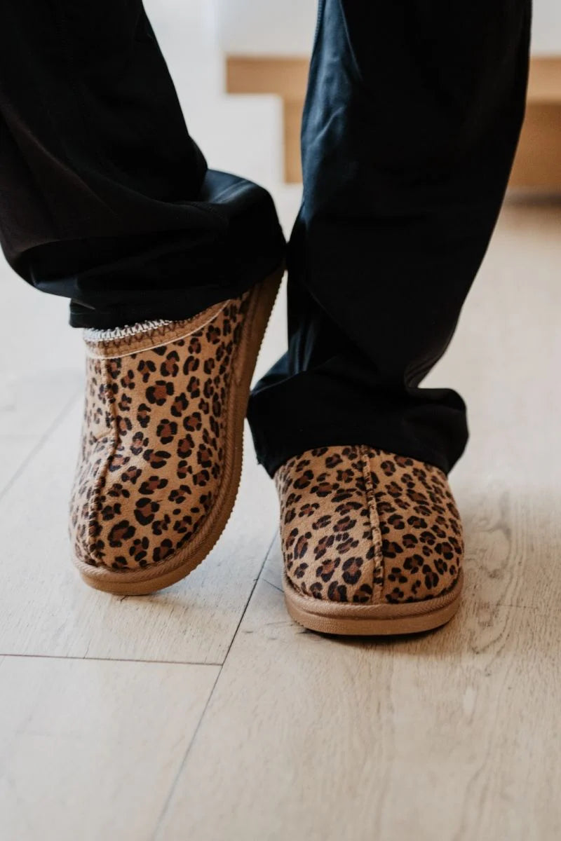 Leopard Print Women's Slippers